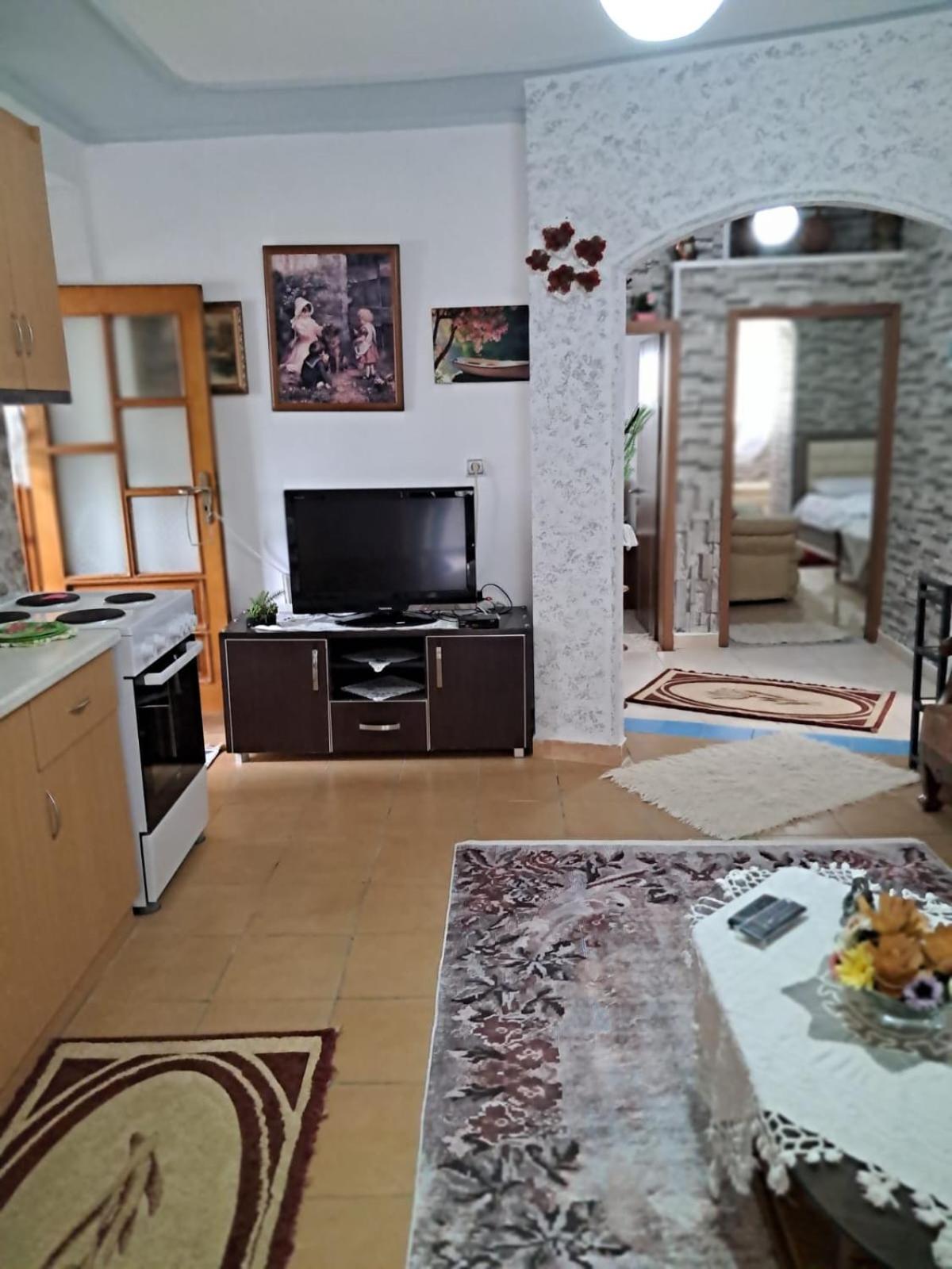 Olivia Guesthouse Gjirokastër Exterior foto